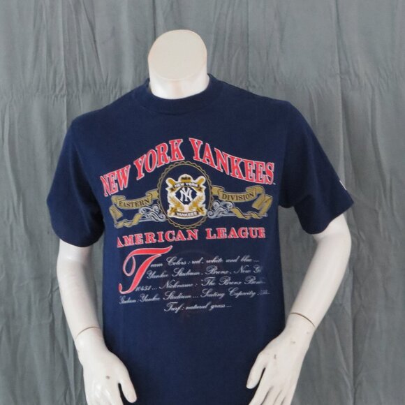 New York Yankees Shirt (VTG) - By Nutmeg Mills - Featuring Patch - Men's Large - Picture 1 of 11